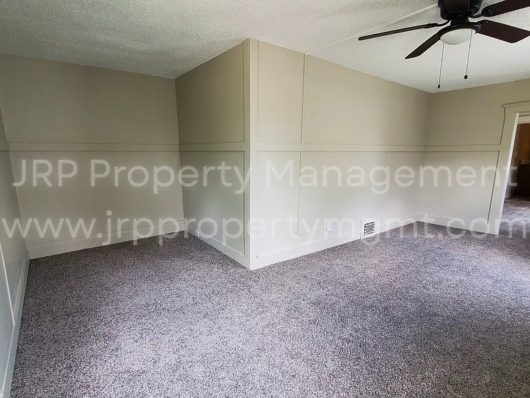 119 N Pleasant St #119.5 — Photo 7