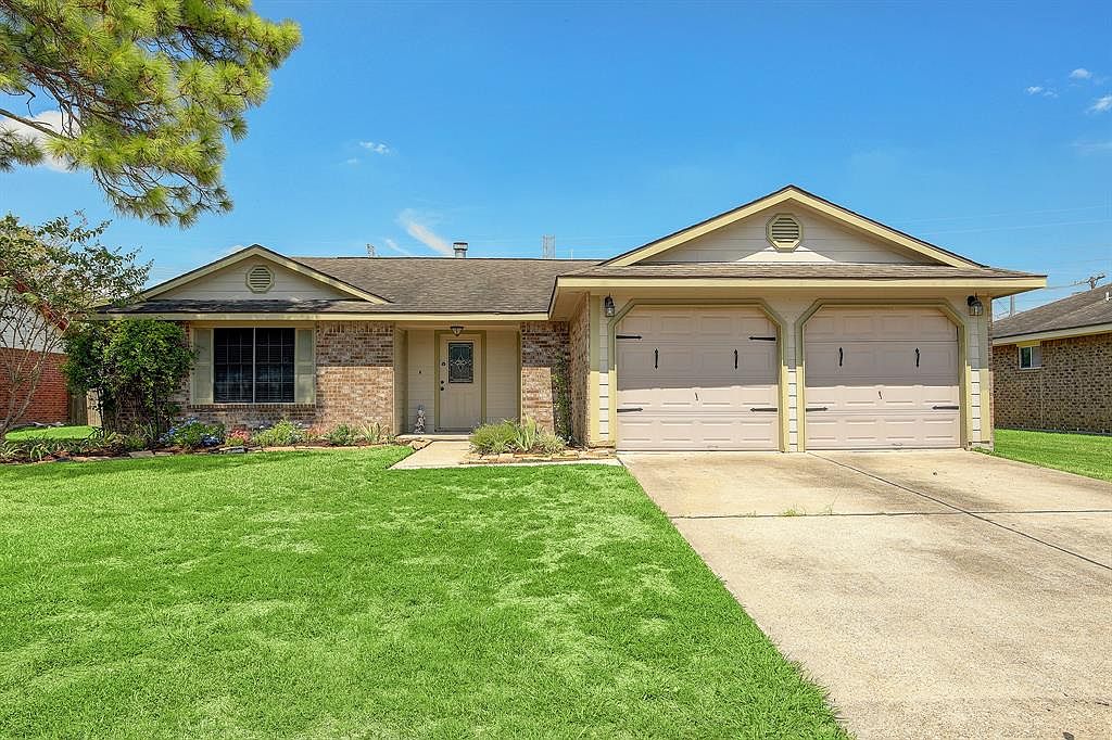 2804 Jeb Stuart Dr, League City, TX 77573 MLS 10932383 Zillow