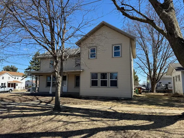 321 N Argyle St, Lanark, IL 61046