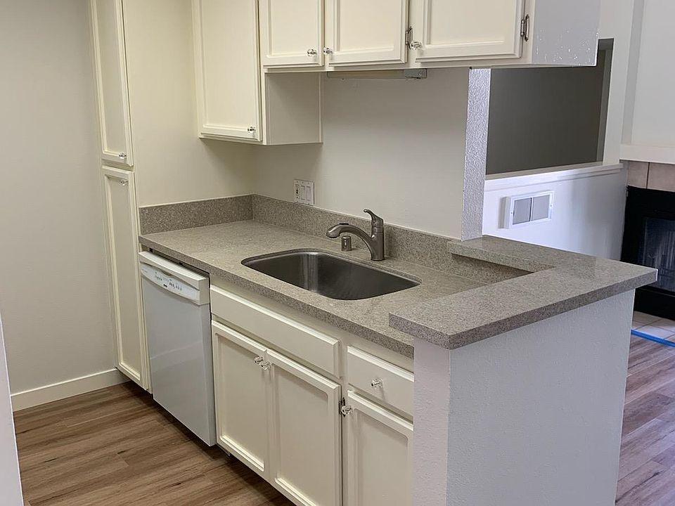 2nd image of 1430 Madison Ave