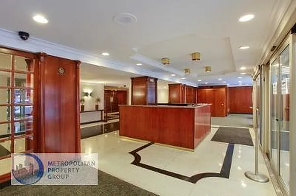 Rented by Metropolitan Property Group | media 17
