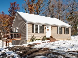 45 Keyes St, Warren, MA 01083