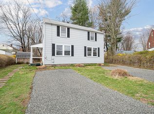 10 Garden Ct, Fairfield, CT 06825