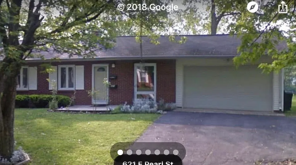 621 E Pearl St