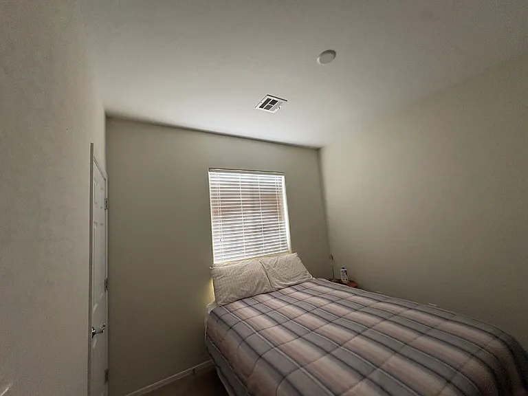 2413 Gamma Ray Pl — Photo 9