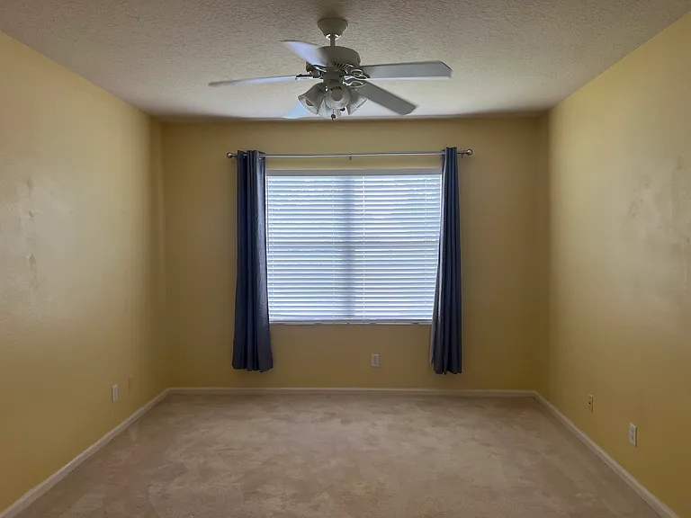 4292 Collinwood Dr — Photo 23