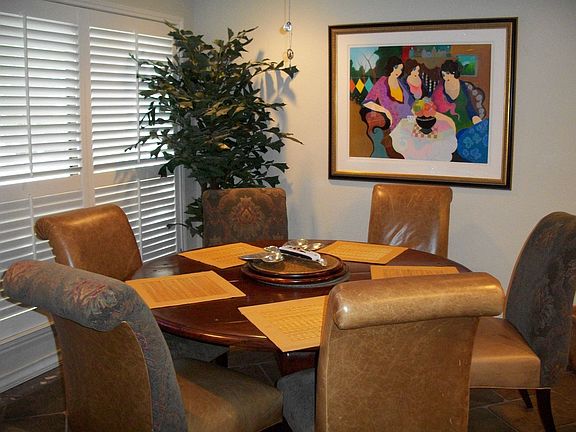 ViquezRealty.com