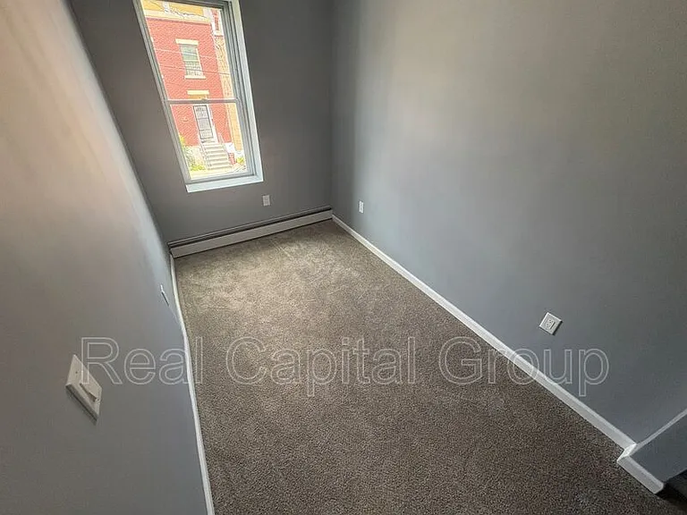 44 Alexander St #2 — Photo 6