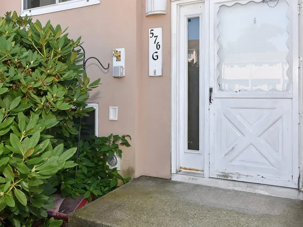 576 Shennecossett Road #G69, Groton, CT 06340