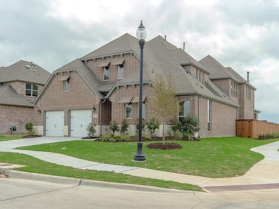 4th image of 4101 Dewberry Ln