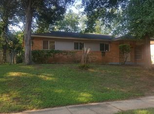 225 Dyas Dr, Montgomery, AL 36110