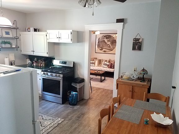 5th image of 1618 Branch Ave #1618