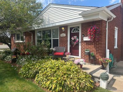 30244 Windsor St, Garden City, MI, 48135