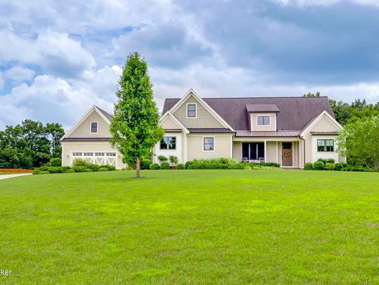 290 Lansdowne Cres, Louisville, KY 40245