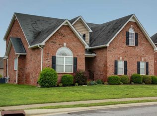 2359 Banyon Dr, Murfreesboro, TN 37128