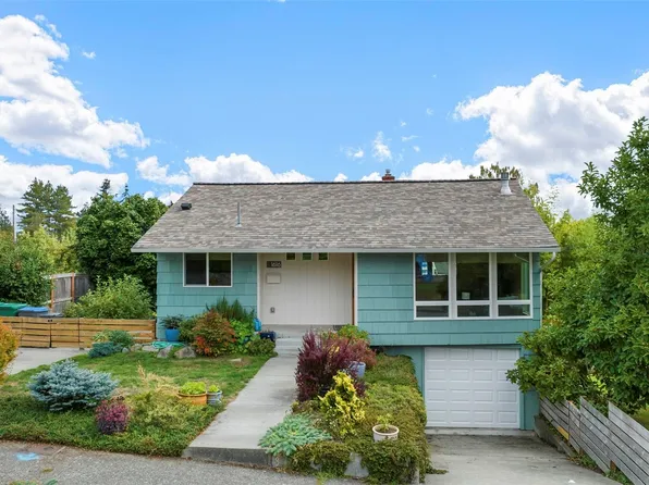 1616 Vandalia Avenue, Bremerton, WA 98310