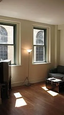 Rented by Douglas Elliman | media 27