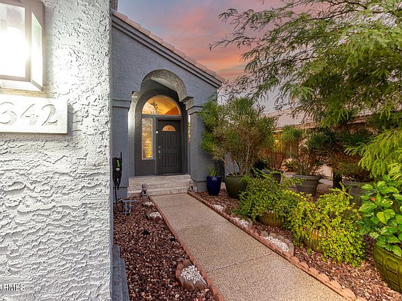 5th image of 3342 E MARCONI Avenue