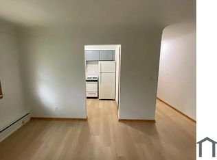 616 Ivy Ave E APT 6, Saint Paul, MN 55130