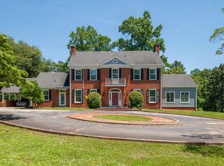 15 W Clark Rd, Inman, SC 29349