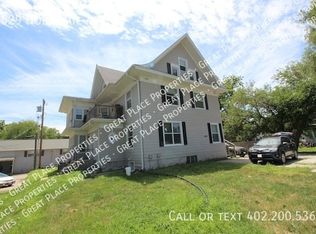 4529 Holdrege St APT 3, Lincoln, NE 68503