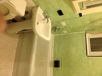 Rented by John Tsavalos LREB