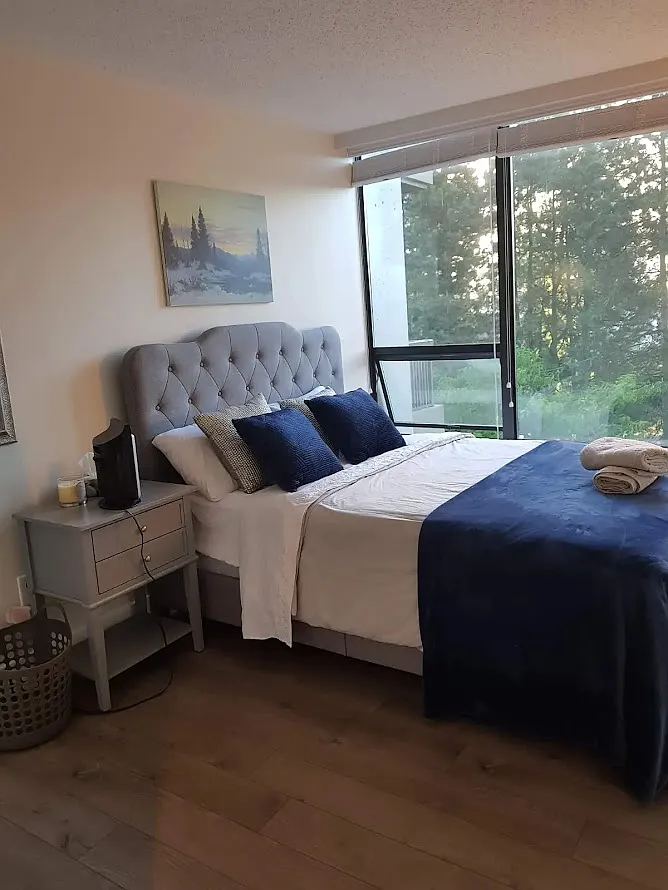 2 bed, 915 sqft, $2,600 — Photo 1