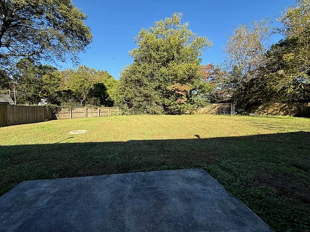 2806 Pleasant Garden Rd — Photo 23