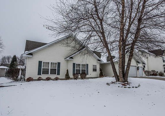 3rd image of 17147 Fairmeadow Way