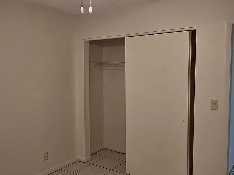 8678 Sunset Dr — Photo 17
