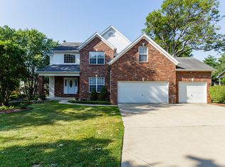 7 Royale Ct, Lake Saint Louis, MO 63367