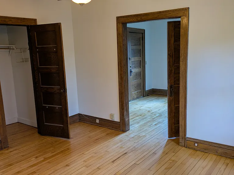 1922 Sharon Ave SE #2 — Photo 11