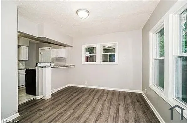 Building Photo - 233 Sobul Ave
