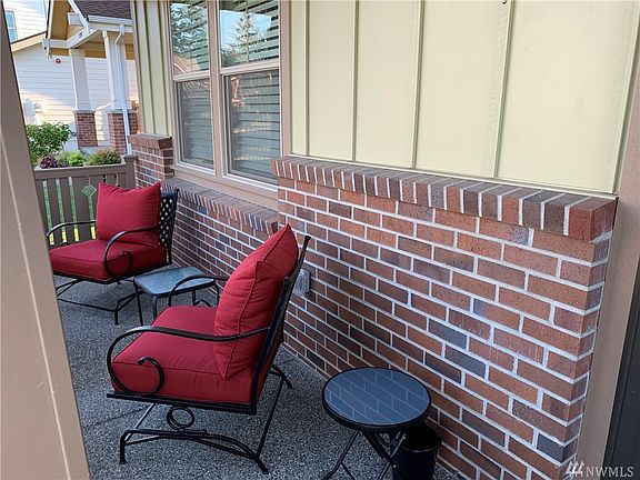 4th image of 2211 Park View St NE