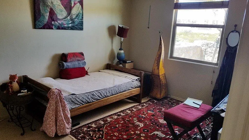 Beautiful Townhome-Gated Community! — Photo 2