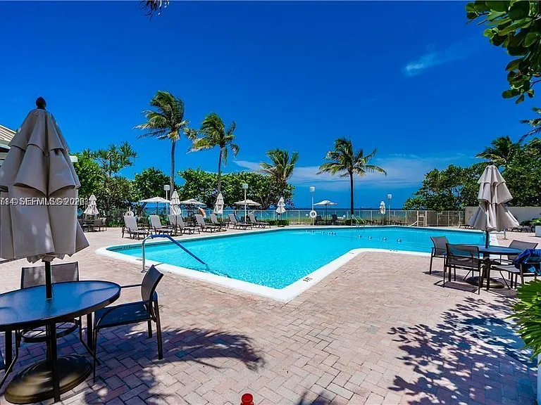 1901 N Ocean Blvd #7E — Photo 30