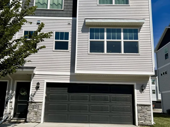 170 NE 23rd Ln, Ankeny, IA 50021