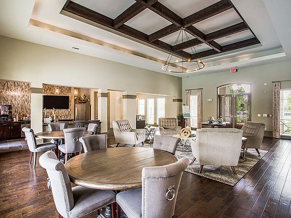 Clubhouse with Coffee Bar and Spacious Kitchen