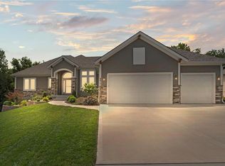 4816 SW Marguerite St, Blue Springs, MO 64015