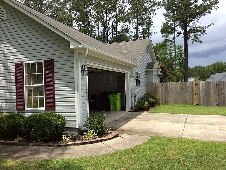 302 Jacqueline Dr — Photo 23