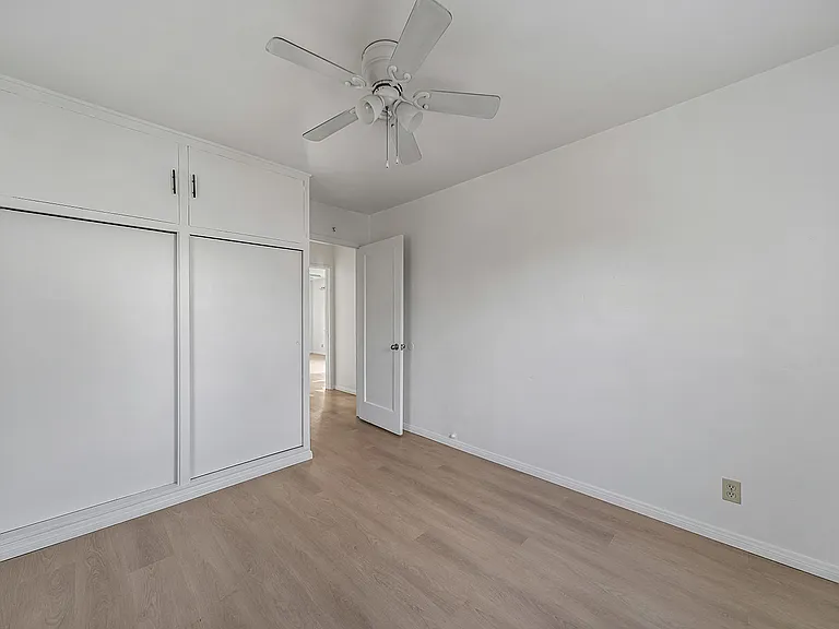 885 N Huntington St — Photo 16