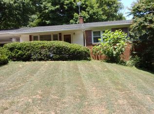 524 Huntington Trl, Cascade, VA 24069