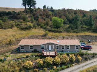 17020 N Greenbluff Rd, Colbert, WA 99005
