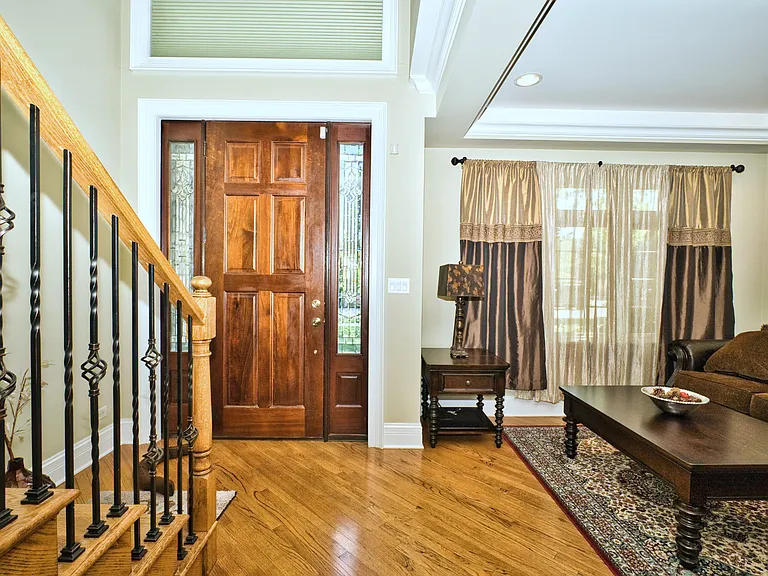 5044 Coyle Ave — Photo 7