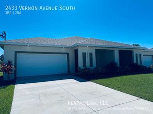 2433 Vernon Ave S, Lehigh Acres, FL 33973