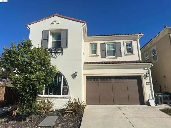 2782 Cathedral Rock Way, Dublin, CA 94568