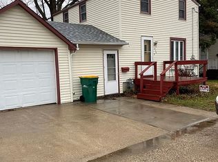 418 9 1/2 St N, Wahpeton, ND 58075