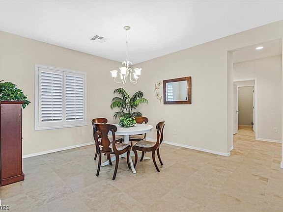 4th image of 2791 Olivia Heights Ave