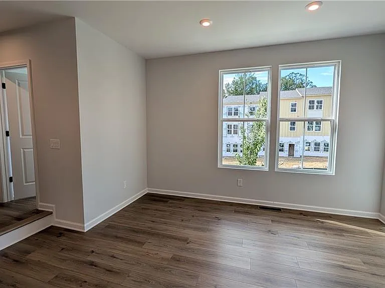 3053 Beacon Bend Xing — Photo 18