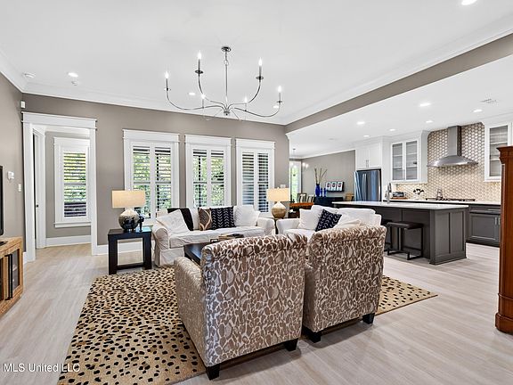 4th image of 7523 Crooked Stick Dr